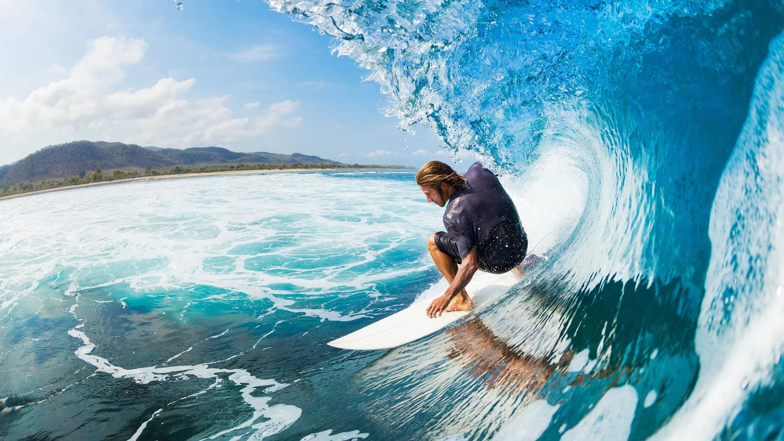 英超裁判判罚透明度提升，受到了广泛认可，英超裁判主队